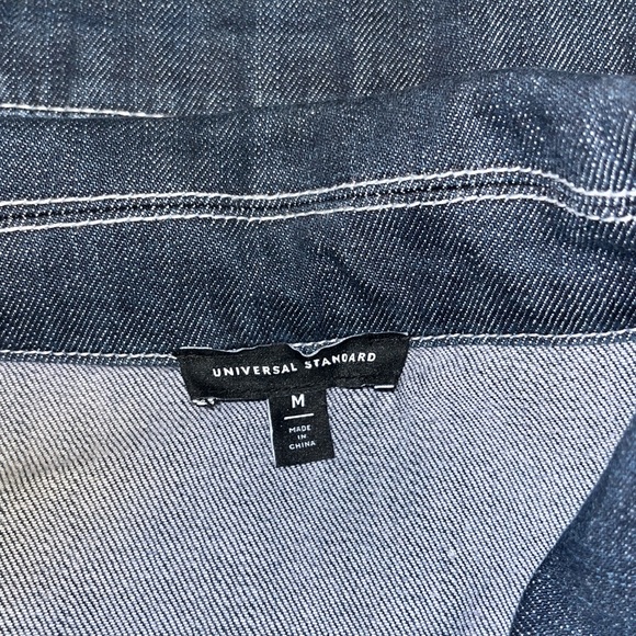 Universal Standard | M (18-20) Kelsey Denim Jacket in Dark Indigo - Picture 8 of 10